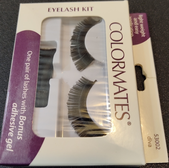 Colormates Eyelash Kit - Picture 4 of 4